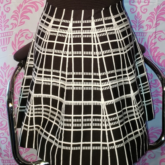 Retro Candies Geometric Knit Lace Up Dress - Picture 7 of 8